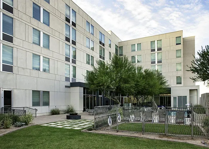 Hotel Aloft By Marriott 3*