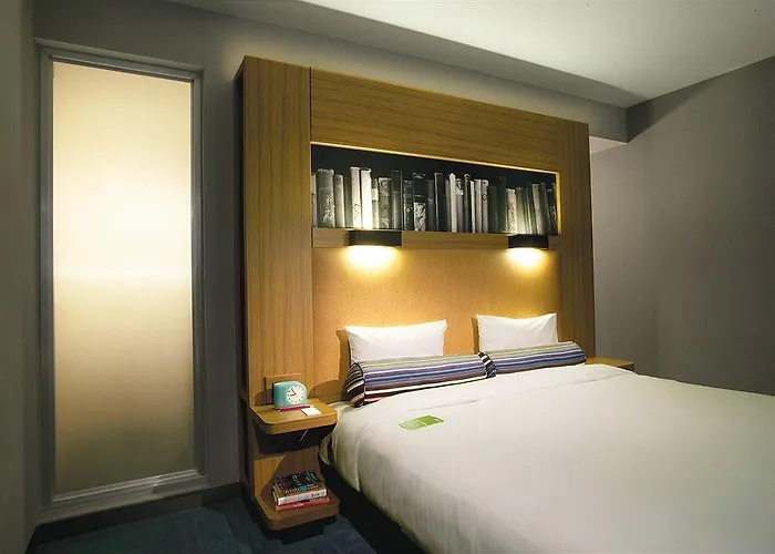 Aloft By Marriott Hotel 3*