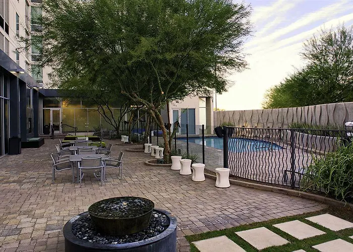 Aloft By Marriott Hotel 3*