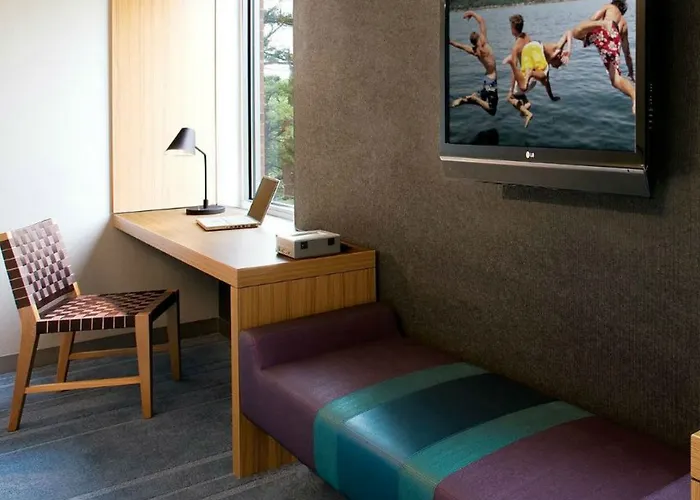 Aloft By Marriott 3*